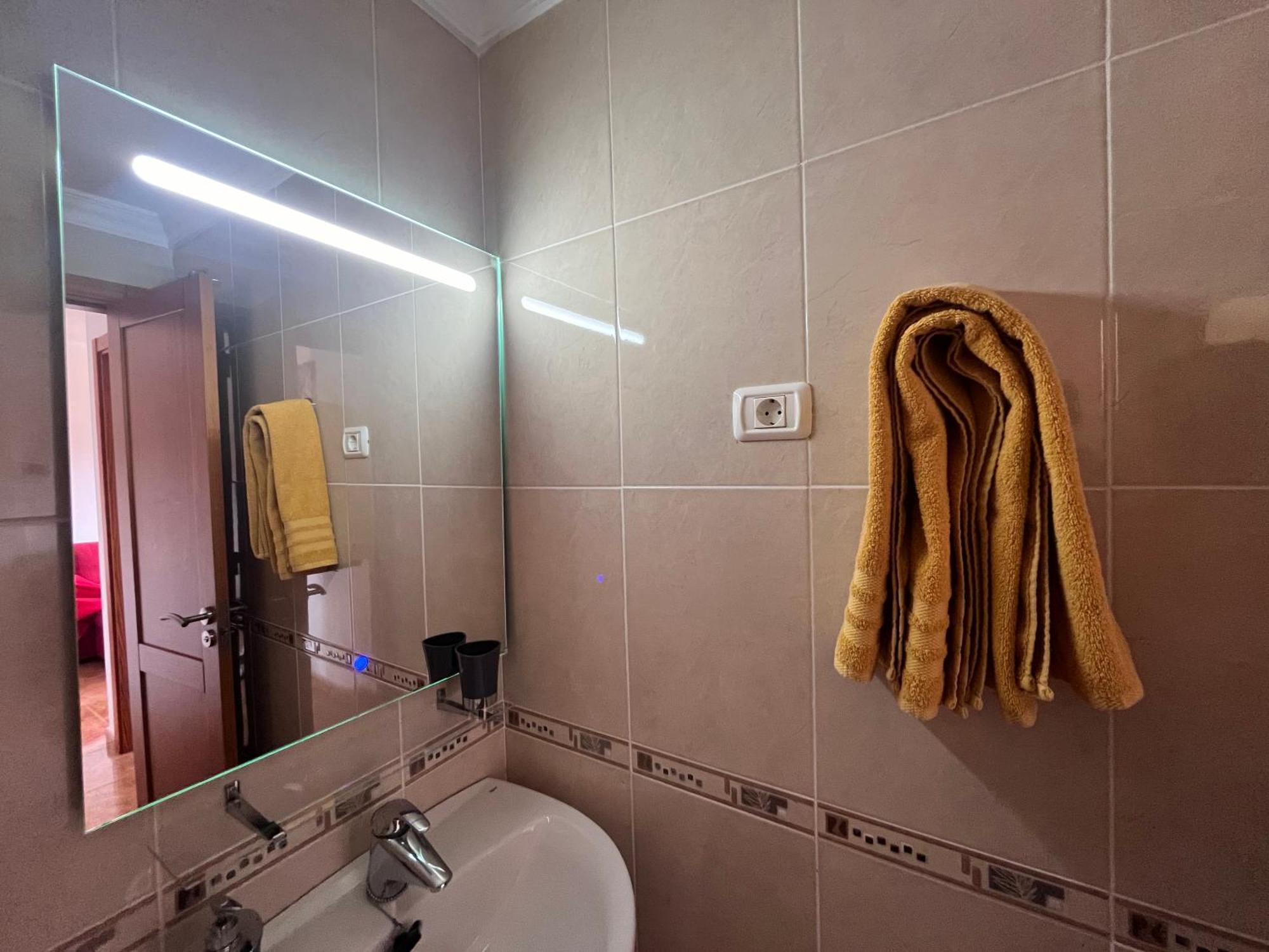 Melo Home Vecindario-Near Airport-Elevator-Garage Sardina Kültér fotó